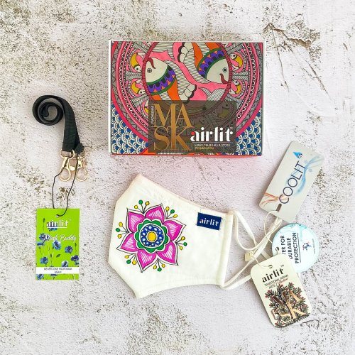 the-blush-madhubani-hand-painted-reusable-mask-festive-gift-box-packaging-pack-of-1-485