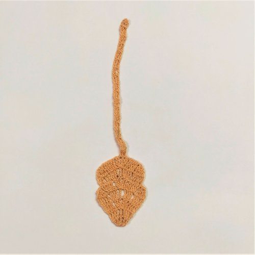 peach-crochet-pattern-bookmark-by-hanisha-bansal-779