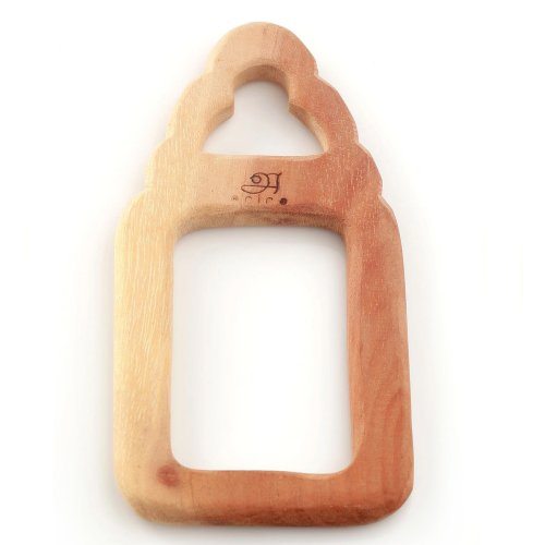 ariro-toys-wooden-teethers-pacifier-and-milk-bottle-1117