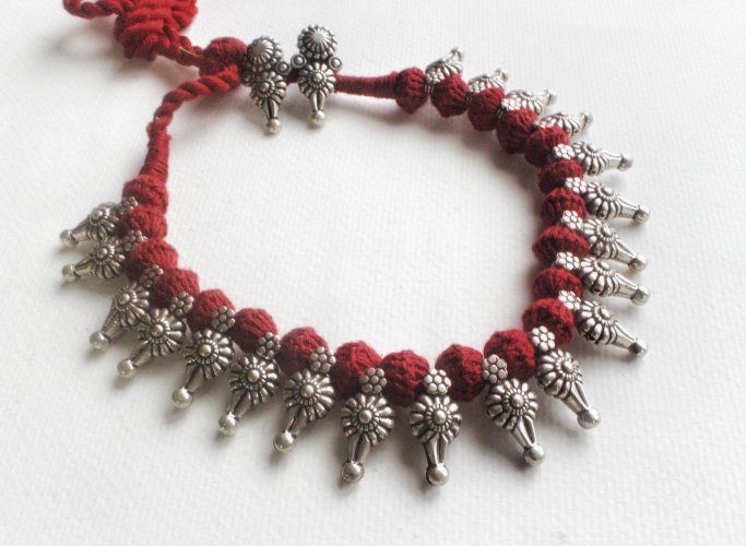 advaita-handicrafts-german-silver-thread-necklace-set-maroon-flower-thread-necklace-set-2946