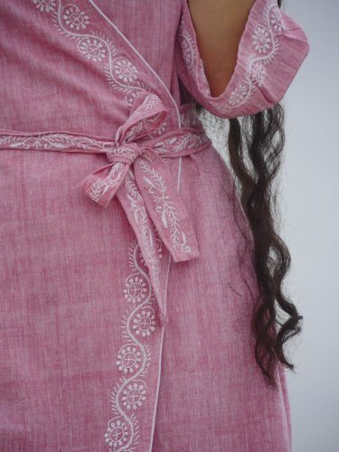 nazakat-handloom-cotton-hand-embroidered-chikankari-dress-5364