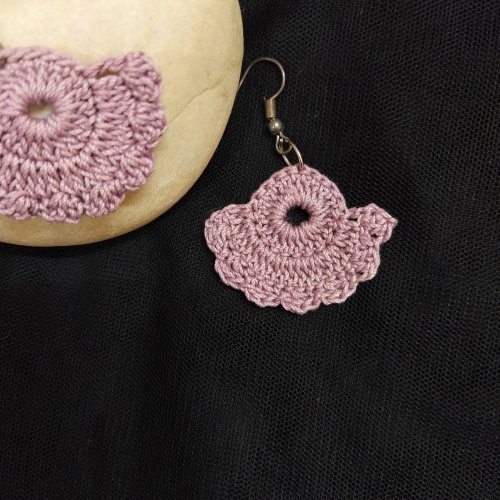light-lavender-crochet-earrings-6442