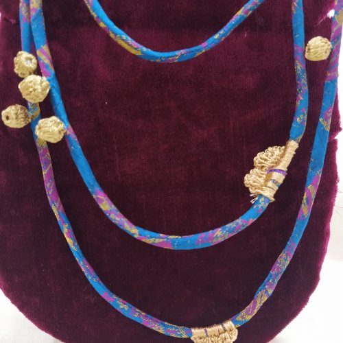 blue-brocade-fabric-necklace-6492