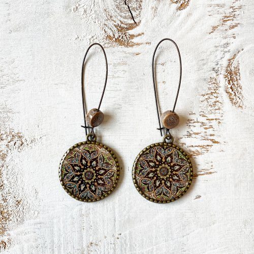 25-mm-loop-earrings-with-ceramic-bead-detail-painted-box-kashmiri-papier-mache-6596