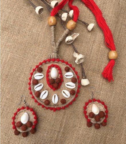 rudrakshi-neckpiece-with-earrings-set-10220