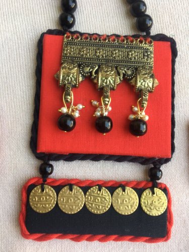 rajwada-neckpiece-with-earrings-set-10222